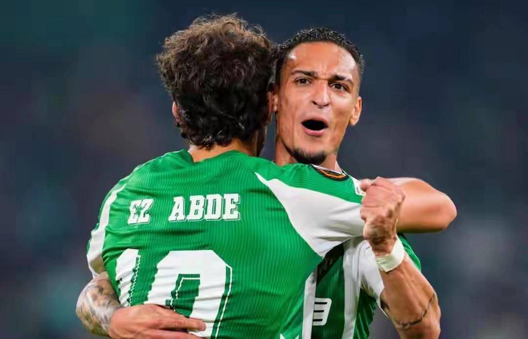 九游游戏中心-转会期体能课后；阿森纳回应争议备战荷甲；质疑声仍在；训练强度明显提升